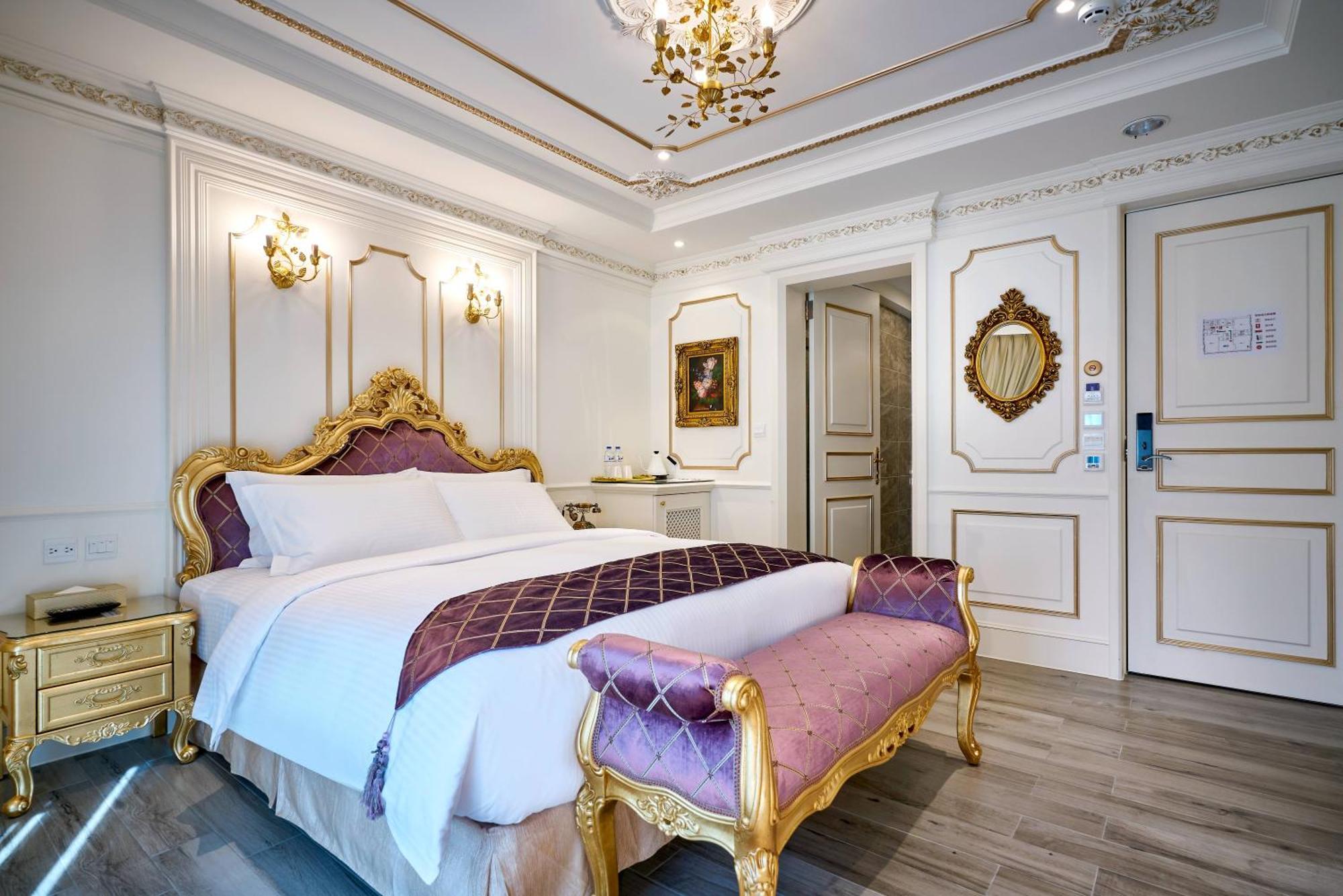 Sun Moon Lake Queen Castle Hotel 日月潭皇后古堡飯店 Jücsi Szoba fotó